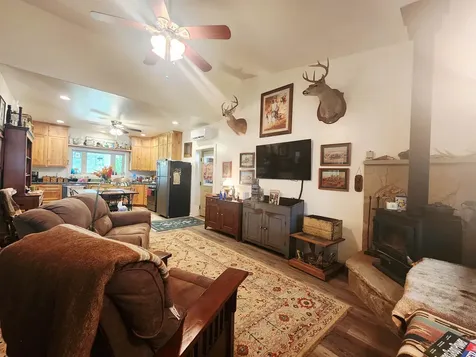 218 Cr 409 Cherokee TX 76832