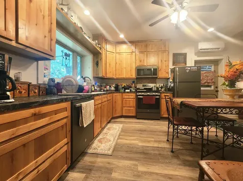 218 Cr 409 Cherokee TX 76832