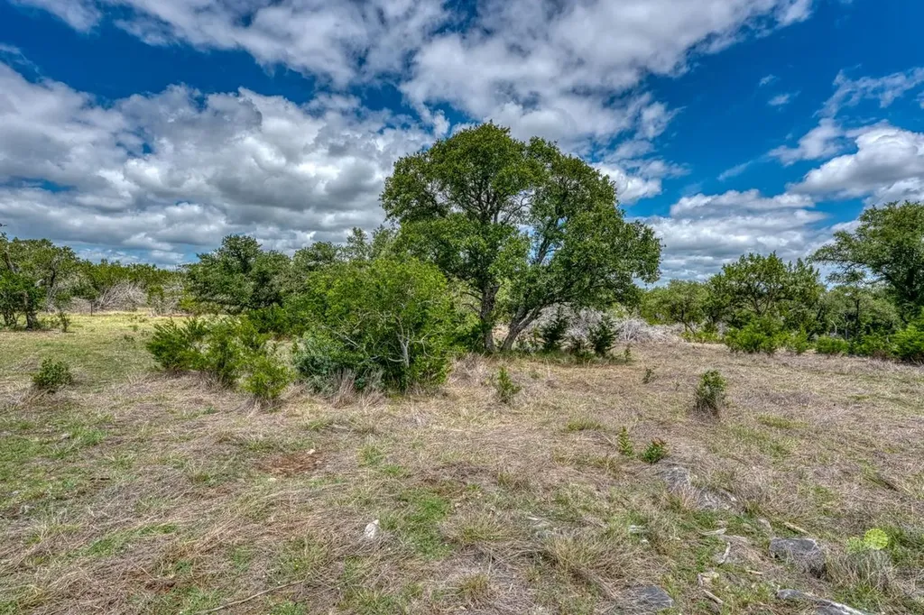 707 Ranch Road 1320 Johnson City TX 78636