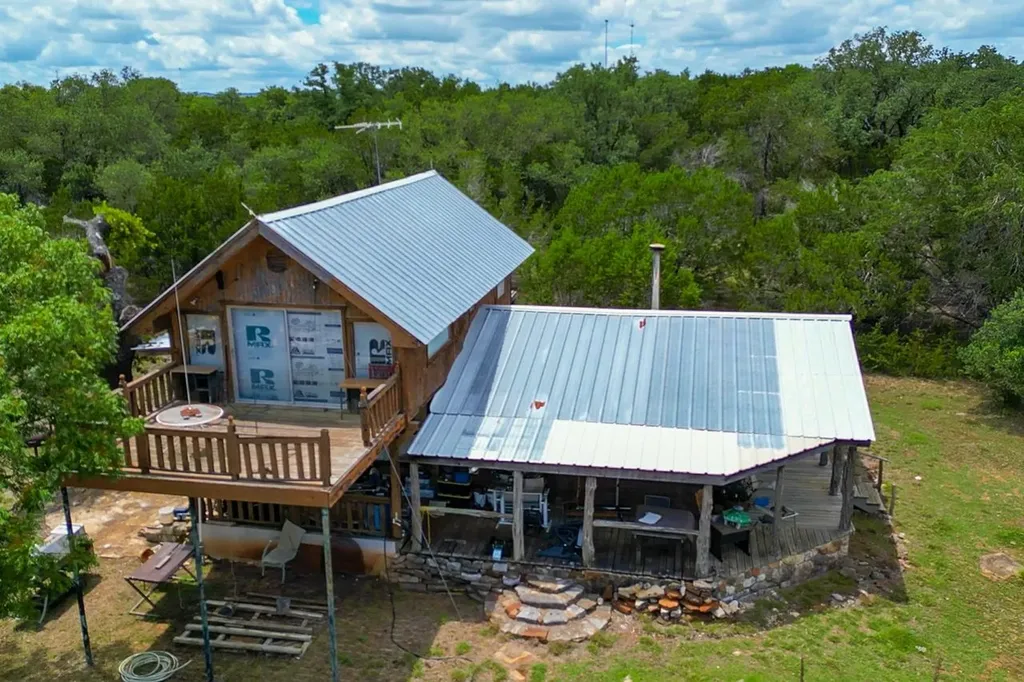 707 Ranch Road 1320 Johnson City TX 78636