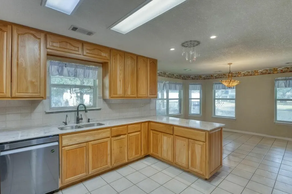 116 Shady Circle Drive Sunrise Beach TX 78643