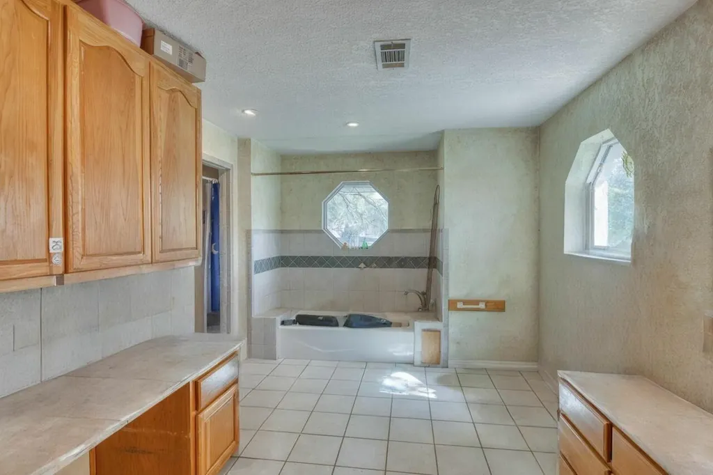 116 Shady Circle Drive Sunrise Beach TX 78643