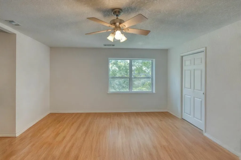 116 Shady Circle Drive Sunrise Beach TX 78643