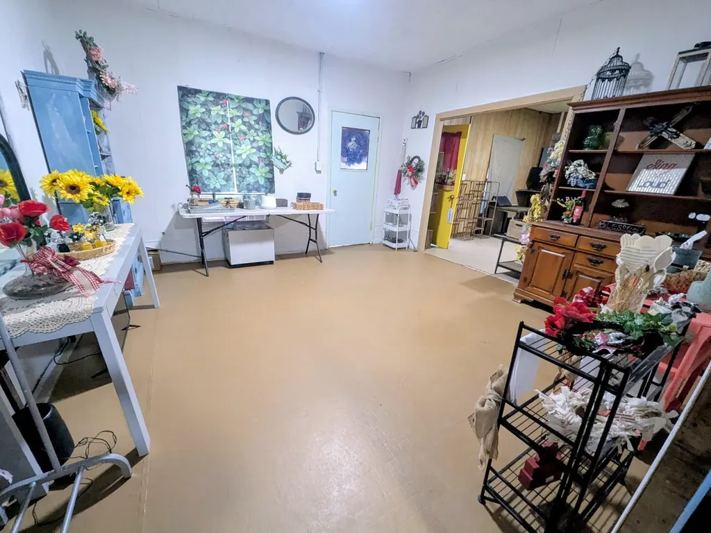 701 S Fm 45 Richland Springs TX 76871