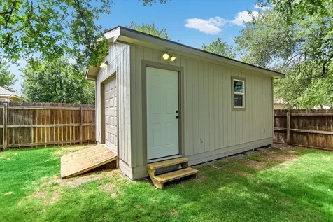 705 Woodland Park Drive Marble Falls TX 78654