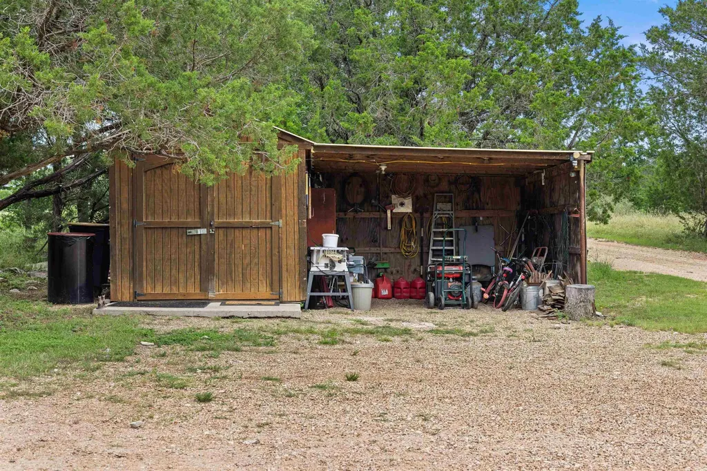 18855 W Fm 580 Lometa TX 76853
