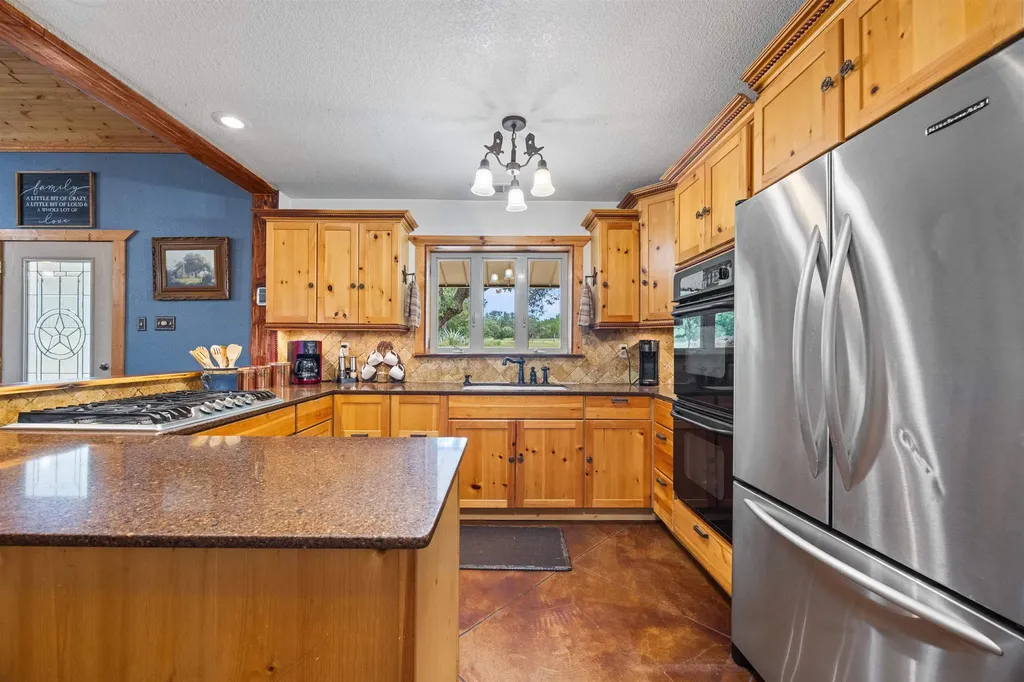 18855 W Fm 580 Lometa TX 76853