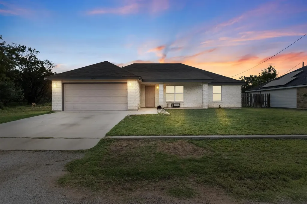 634 Birch Lane Cottonwood Shores TX 78657