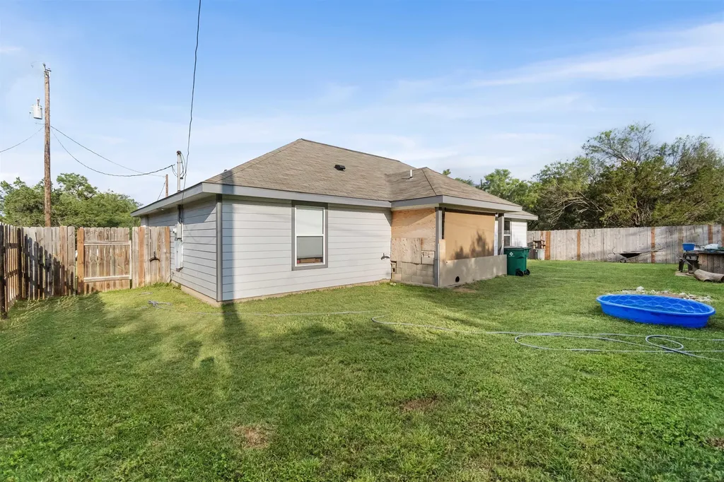 634 Birch Lane Cottonwood Shores TX 78657