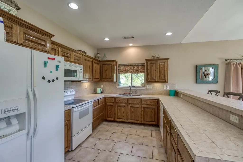 333 Sandy Mountain Drive Sunrise Beach TX 78643