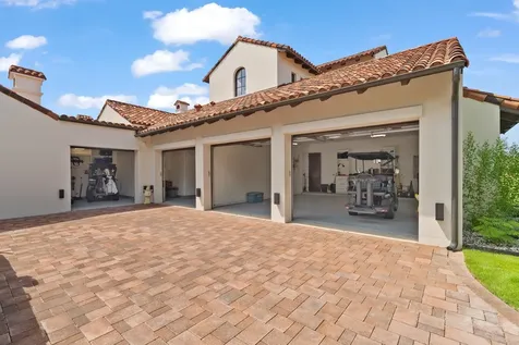 125 Plaza Escondido Horseshoe Bay TX 78657