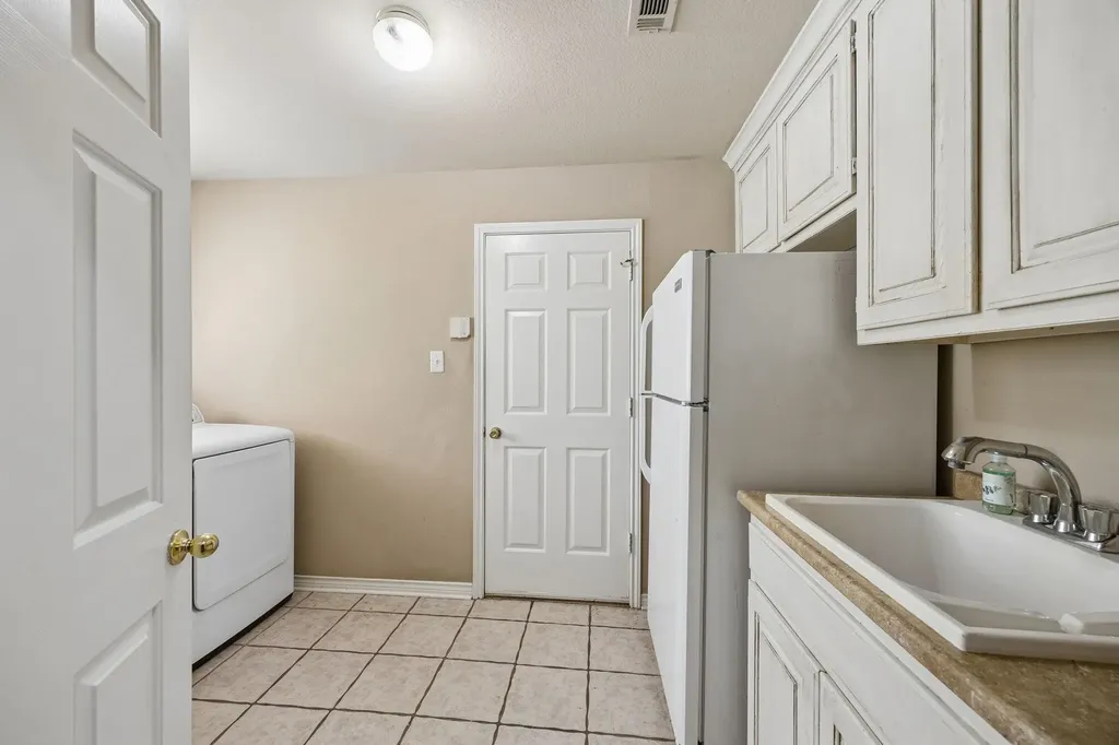 303 Waterford Court Out Of Area TX 76092