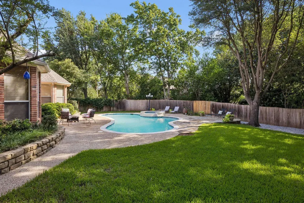 303 Waterford Court Out Of Area TX 76092