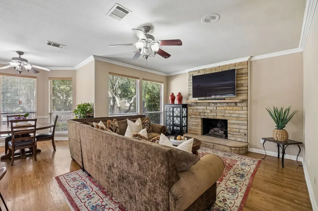 303 Waterford Court Out Of Area TX 76092