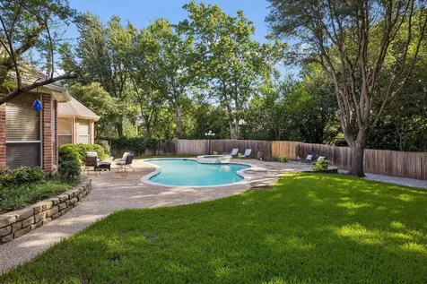 303 Waterford Court Out Of Area TX 76092