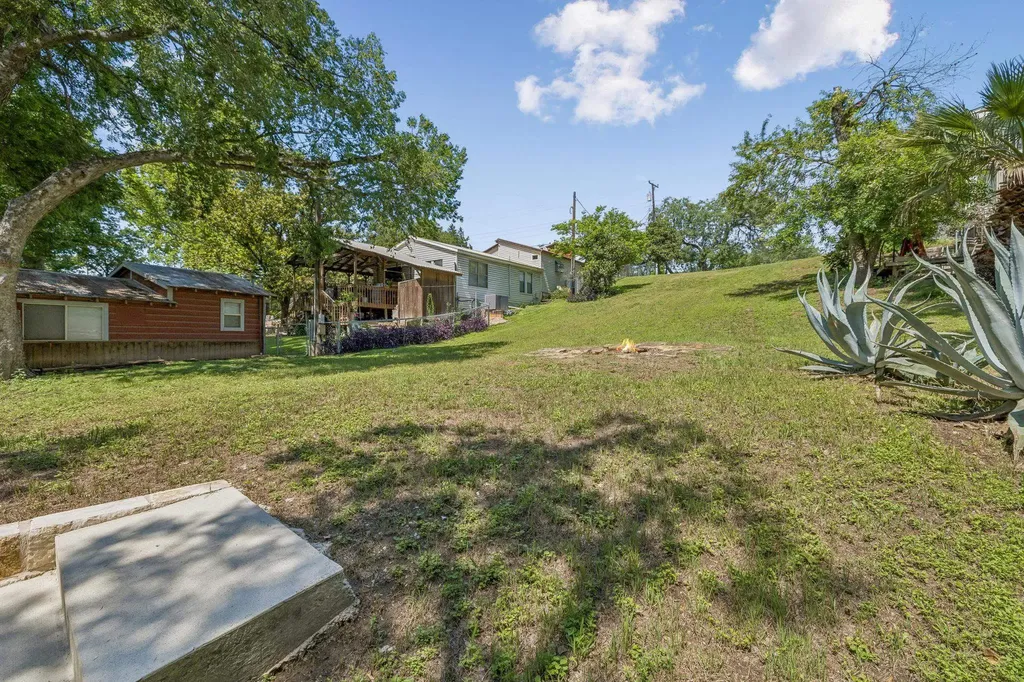 628 Cypress Ridge Mcqueeney TX 78123