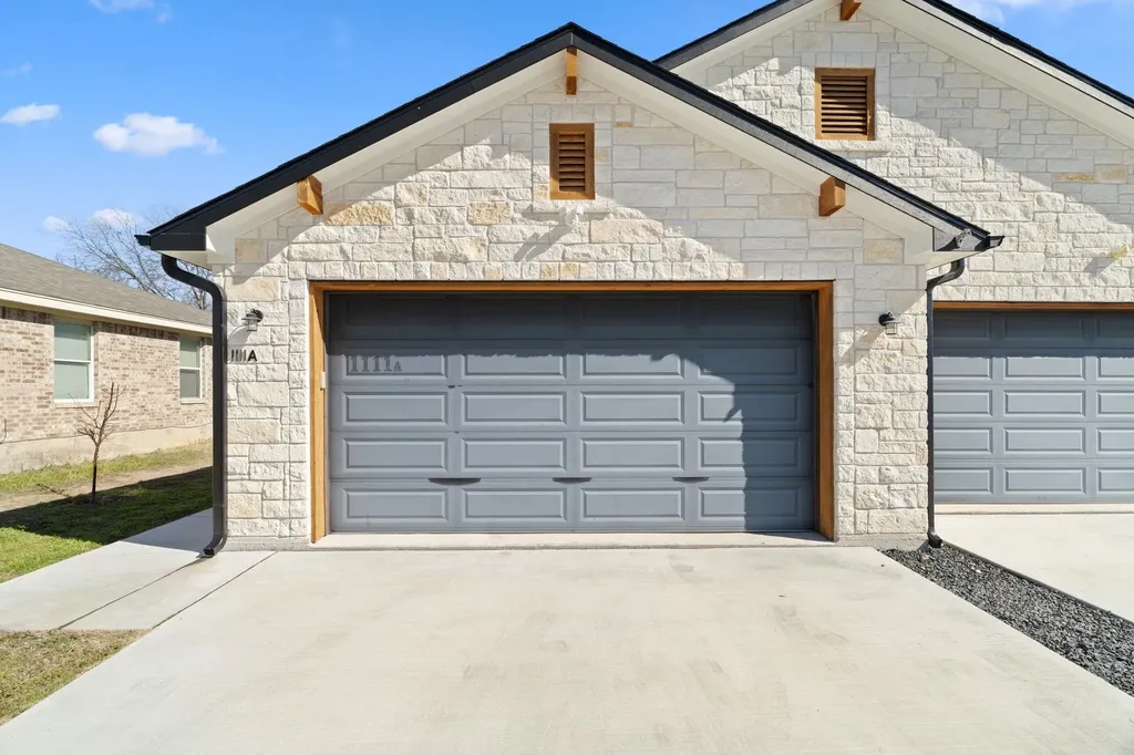 1111 Cedar Marble Falls TX 78654