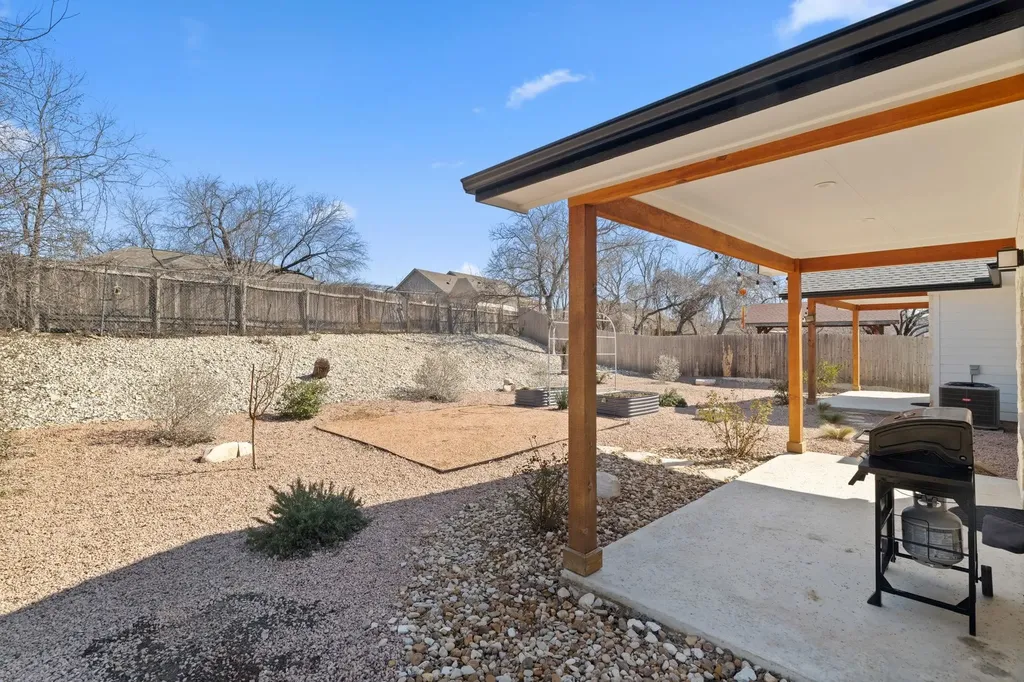 1111 Cedar Marble Falls TX 78654