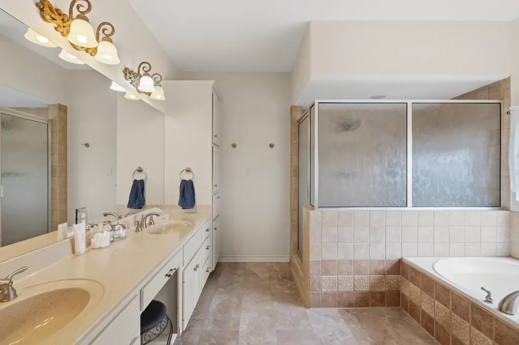 1300 Sycamore Falls Way Marble Falls TX 78654