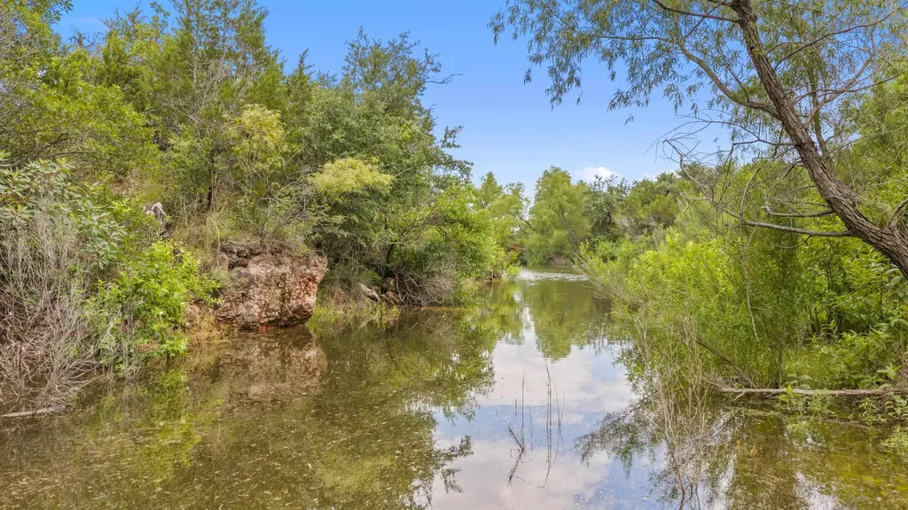 1300 Sycamore Falls Way Marble Falls TX 78654