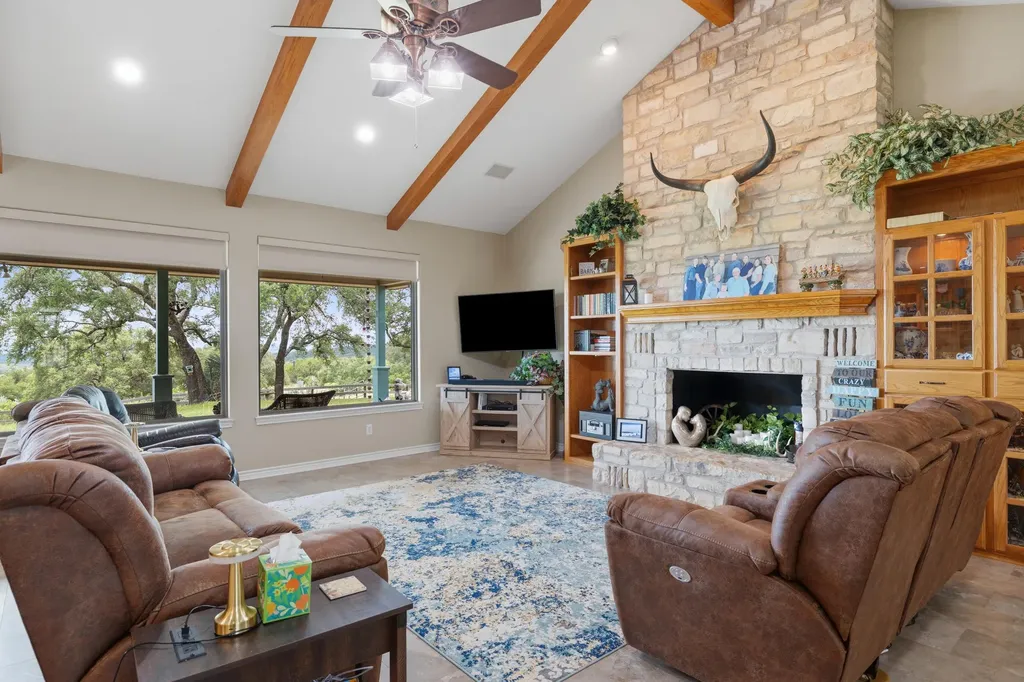 1300 Sycamore Falls Way Marble Falls TX 78654