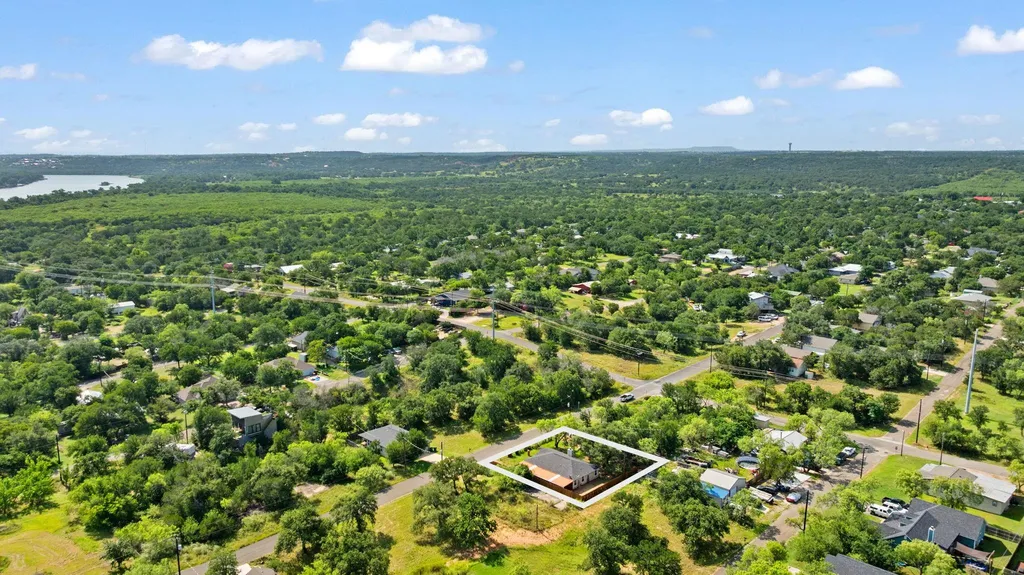 808 Pecan Lane Cottonwood Shores TX 78657