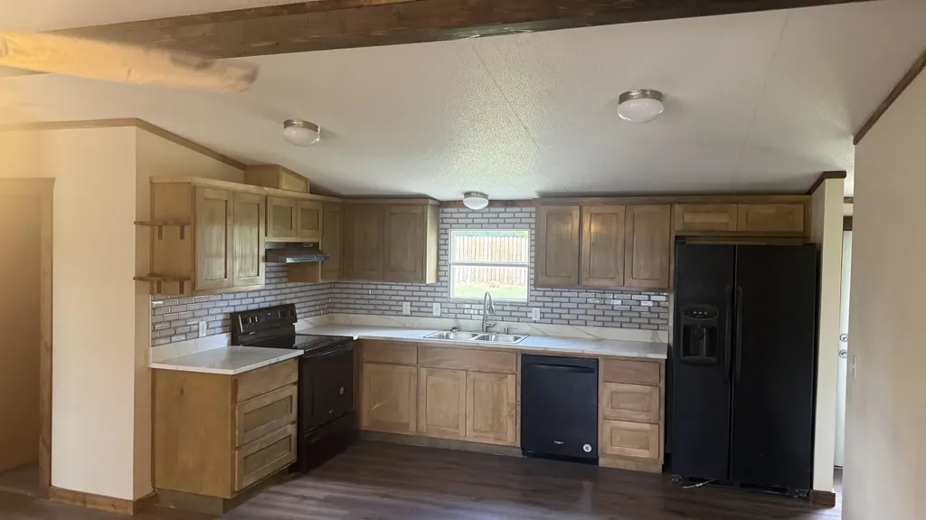 200 Sarah Circle Llano TX 78643