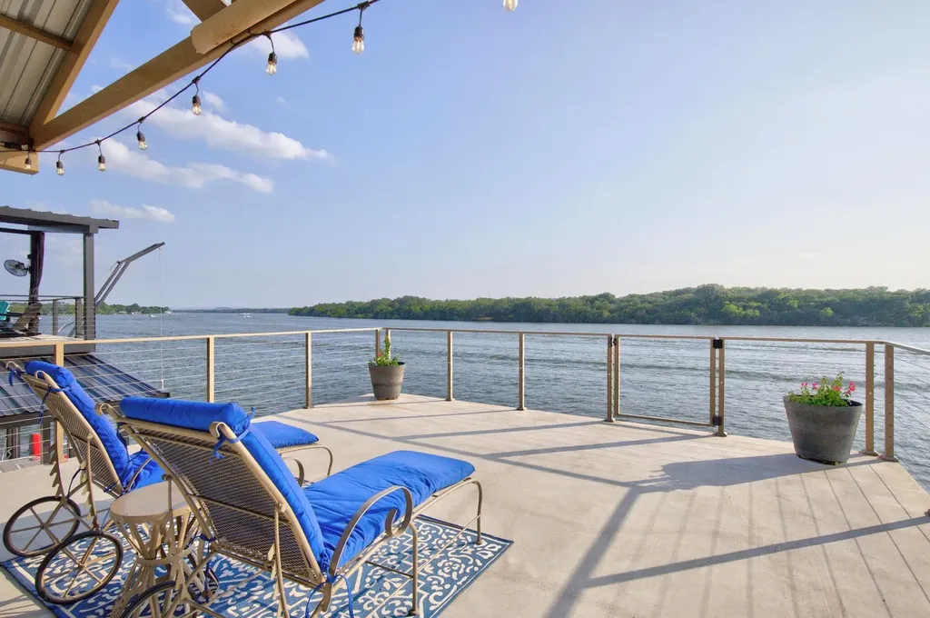 814 Scenic Loop Kingsland TX 78639