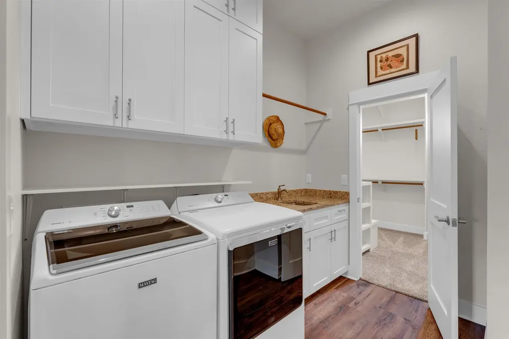 336 Park Lane Sunrise Beach TX 78643