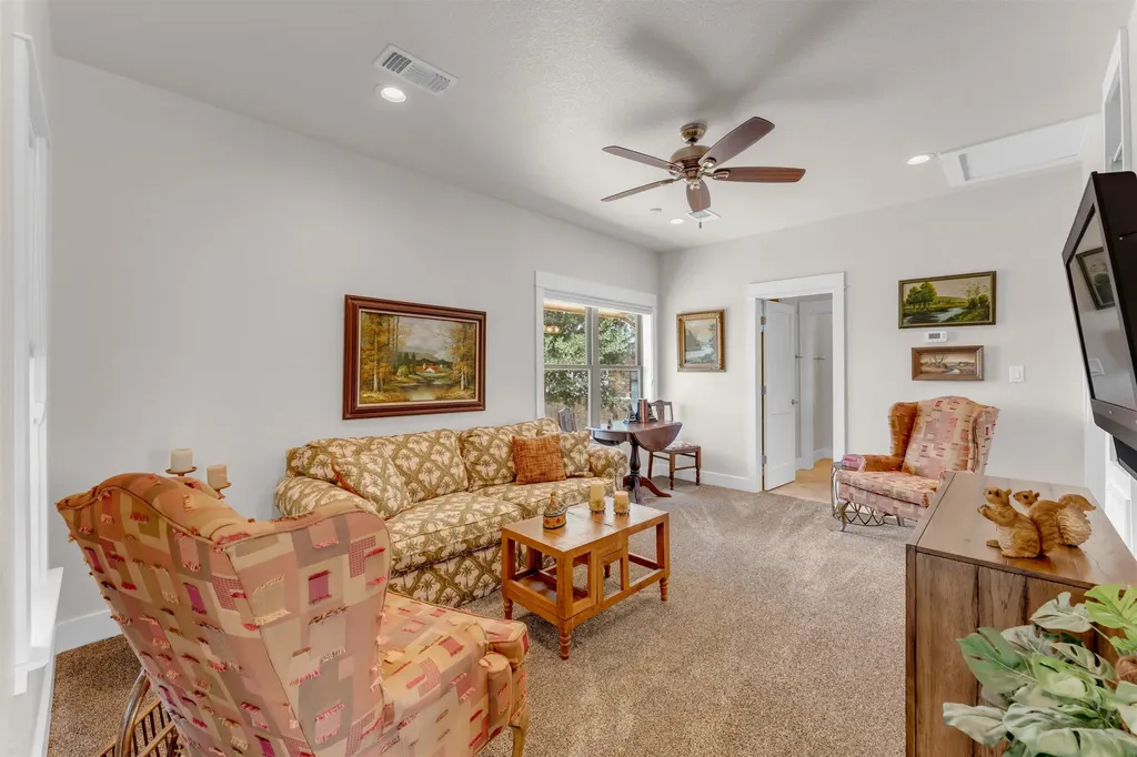 336 Park Lane Sunrise Beach TX 78643