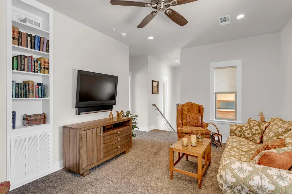 336 Park Lane Sunrise Beach TX 78643