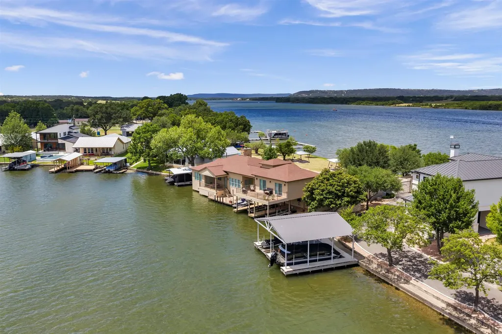 336 Park Lane Sunrise Beach TX 78643