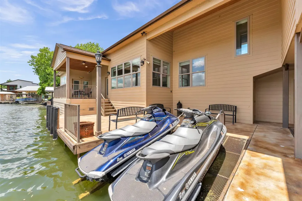 336 Park Lane Sunrise Beach TX 78643