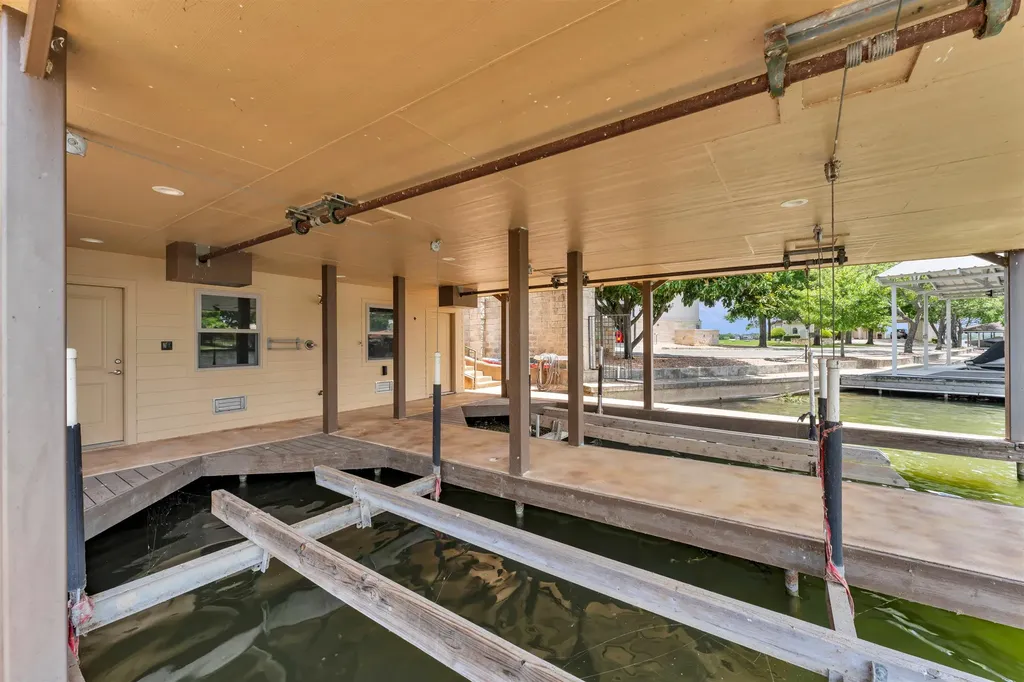 336 Park Lane Sunrise Beach TX 78643