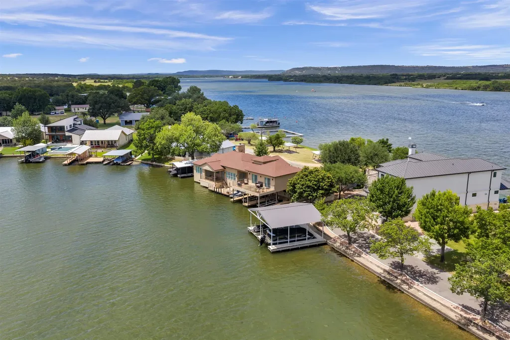 336 Park Lane Sunrise Beach TX 78643