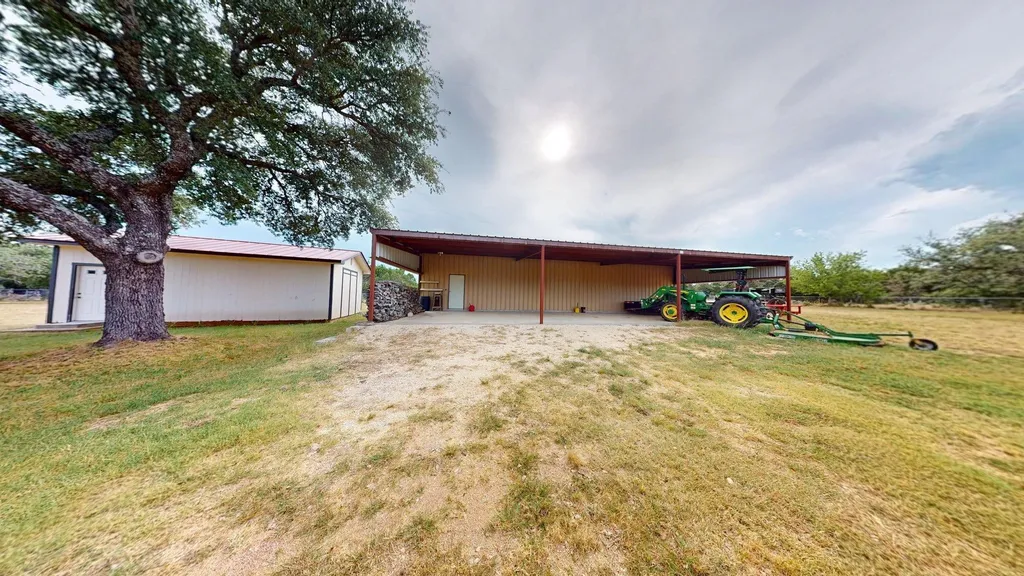 606 Fm 2340 Lampasas TX 76550