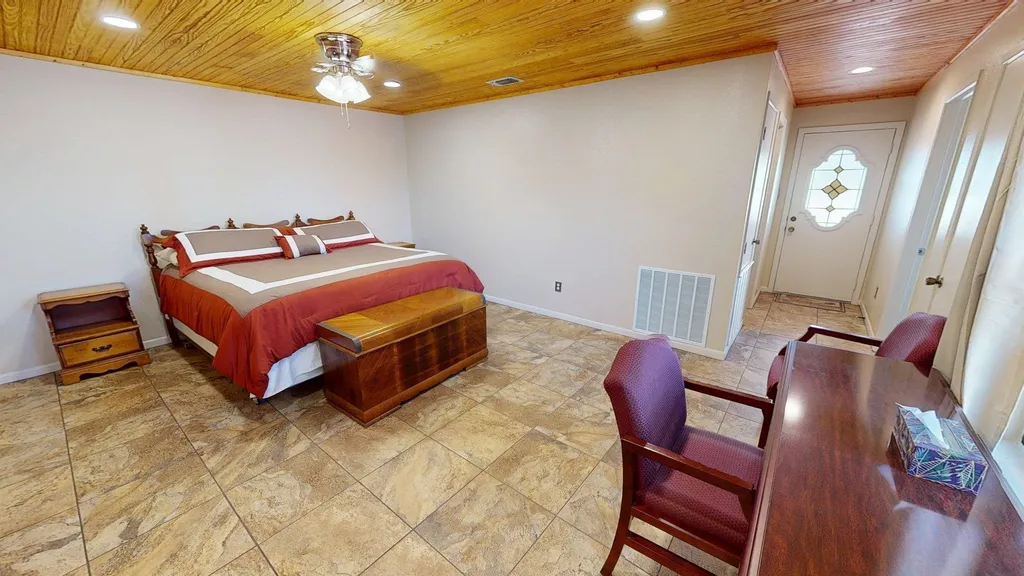 606 Fm 2340 Lampasas TX 76550