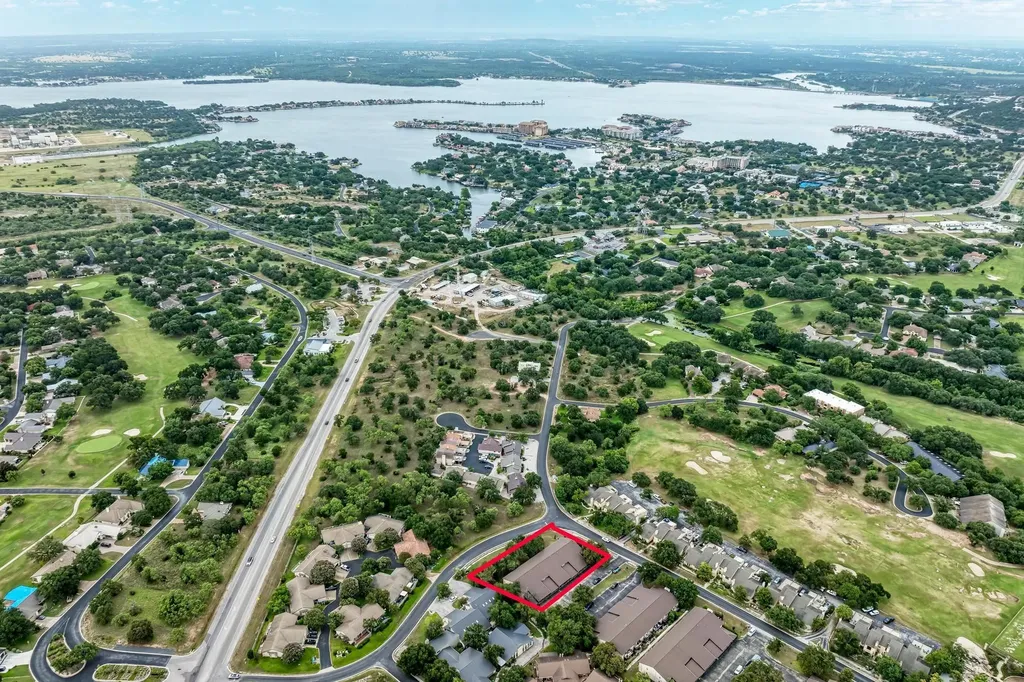 1202 Hi Stirrup #401 Horseshoe Bay TX 78657