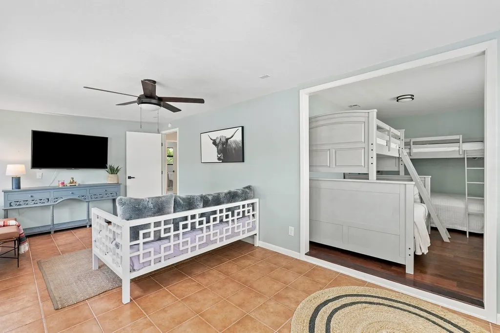 312 Mountain View Sunrise Beach TX 78643