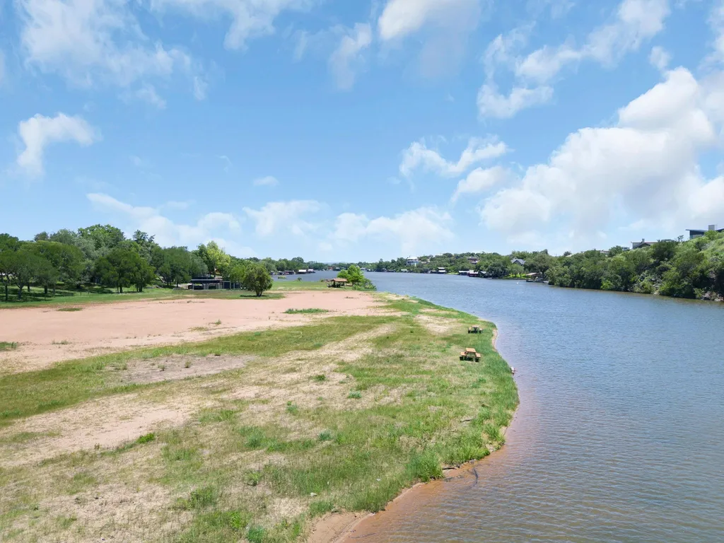 908 Sandy Mountain Drive Sunrise Beach TX 78643