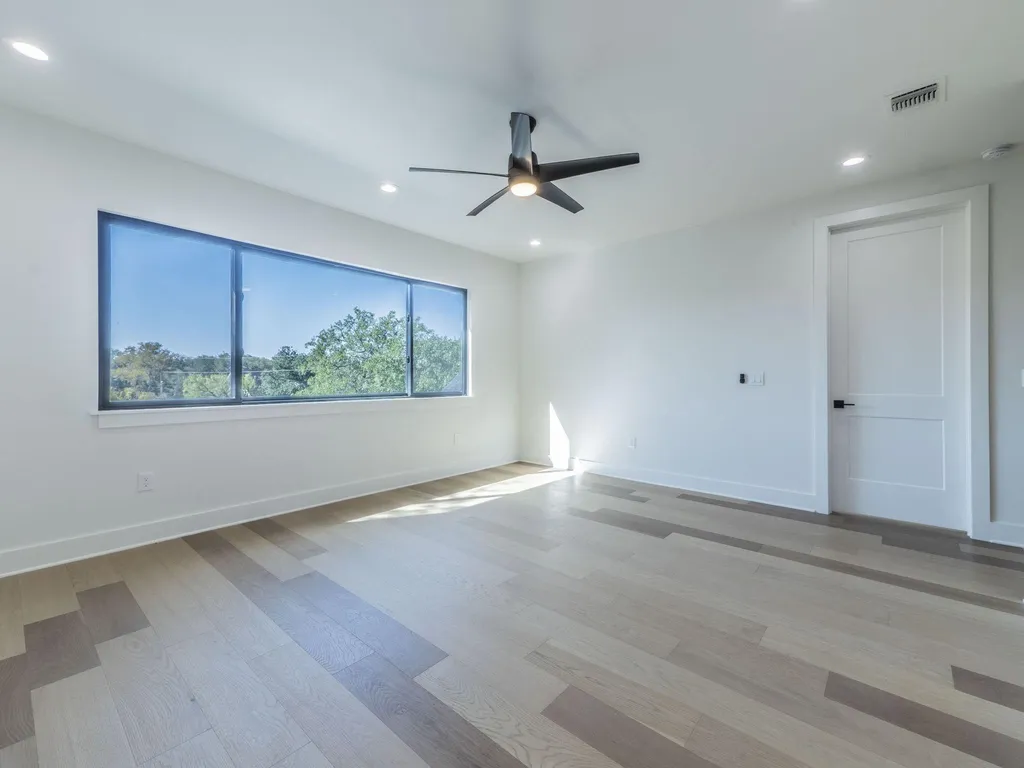 300 Deer Drive Sunrise Beach TX 78643