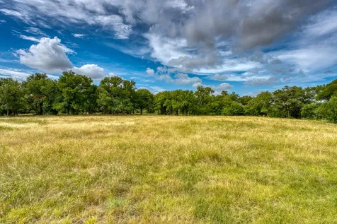 1315 Crossfire Trail Florence TX 76542