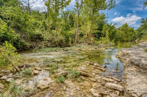 1315 Crossfire Trail Florence TX 76542