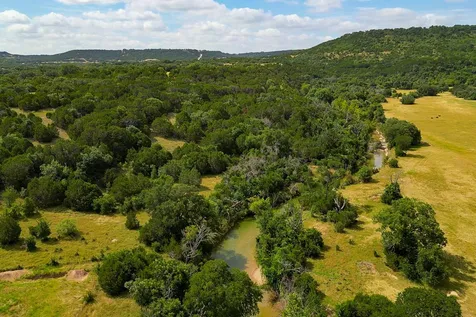 1315 Crossfire Trail Florence TX 76542