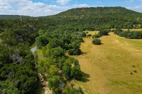 1315 Crossfire Trail Florence TX 76542