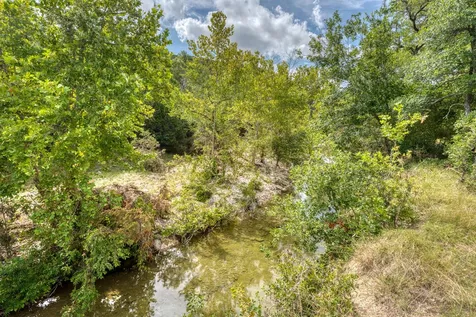 1315 Crossfire Trail Florence TX 76542