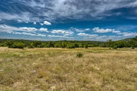 1315 Crossfire Trail Florence TX 76542