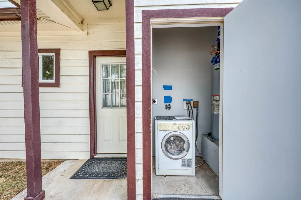 412 Granite Shoals Drive Sunrise Beach TX 78643