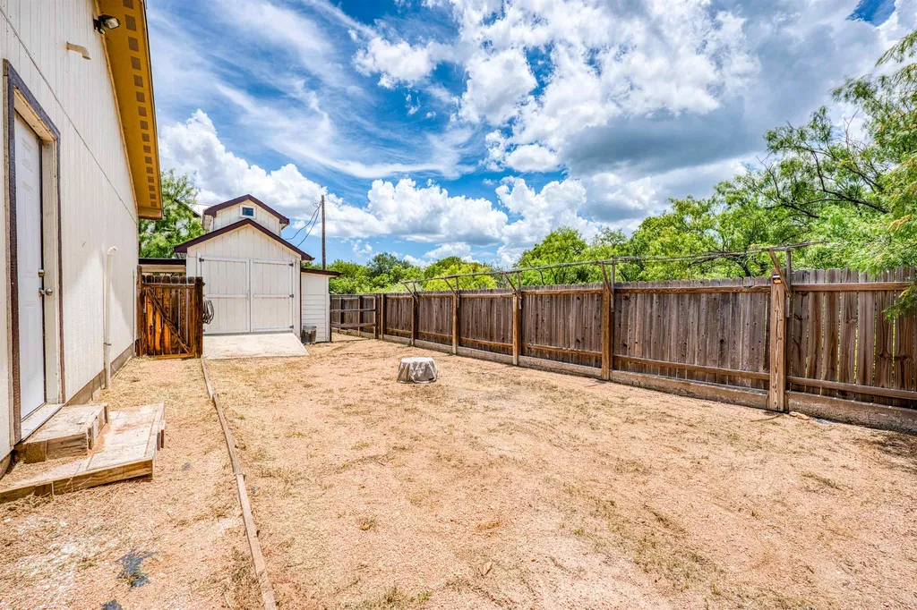 412 Granite Shoals Drive Sunrise Beach TX 78643