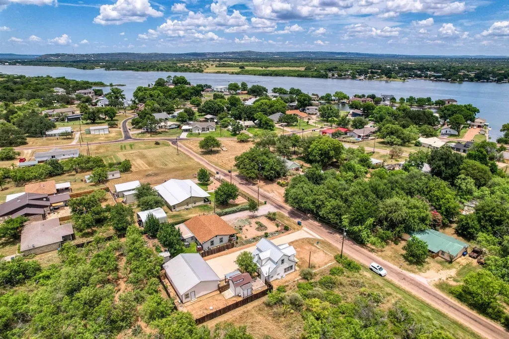 412 Granite Shoals Drive Sunrise Beach TX 78643
